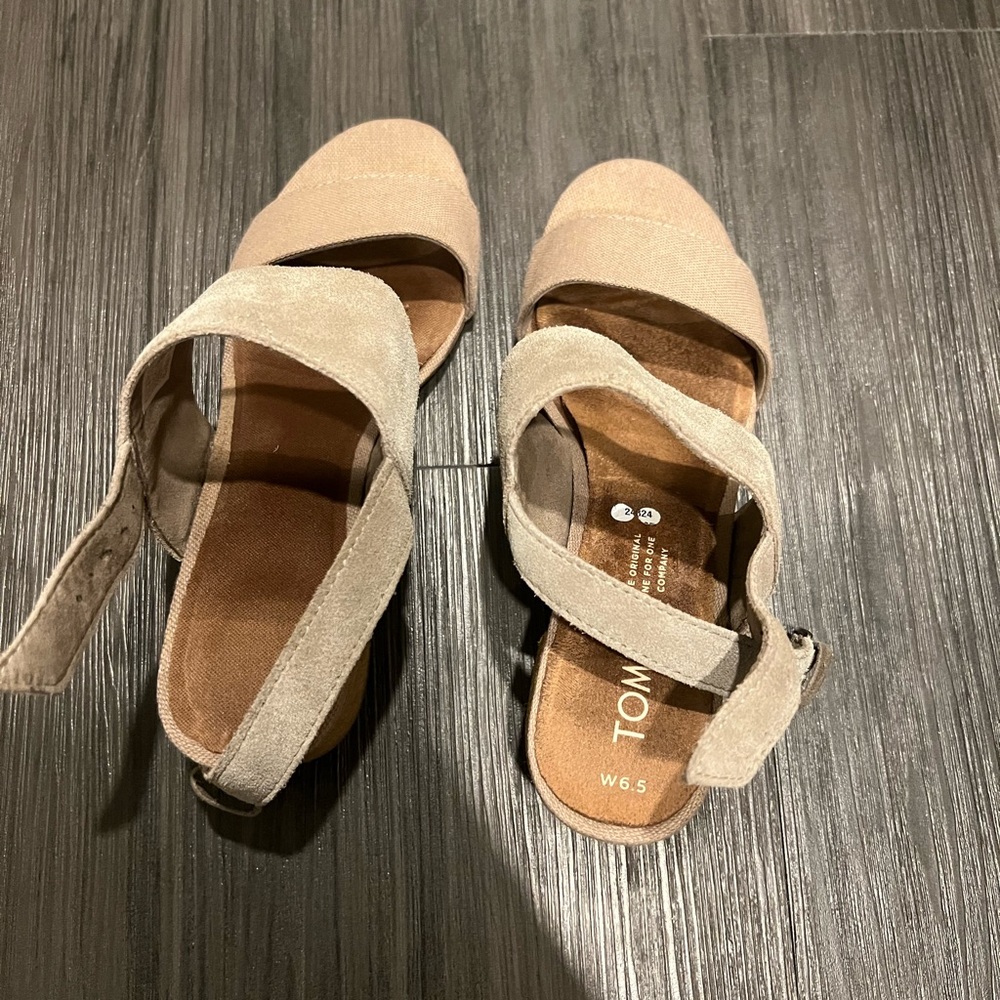 Suede Toms Black Heel Size 6.5